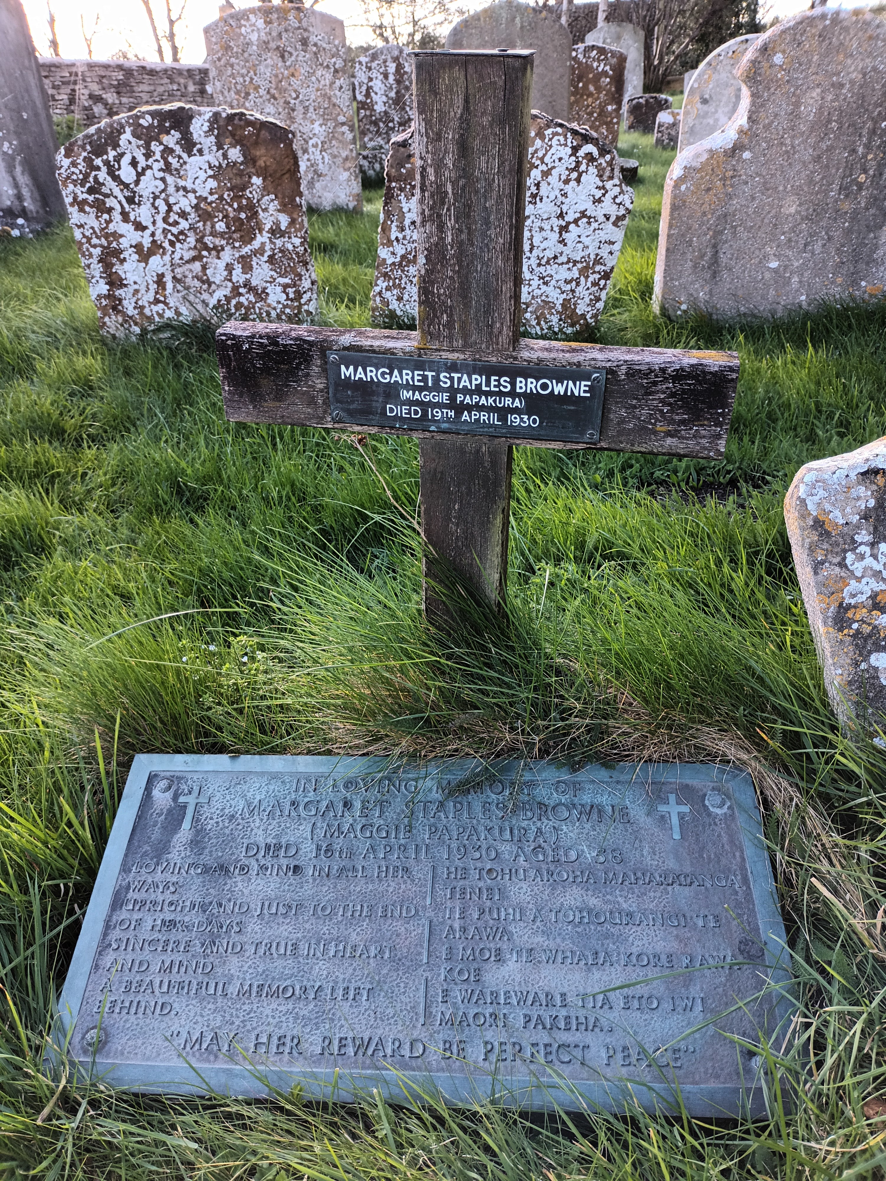 Oddington grave